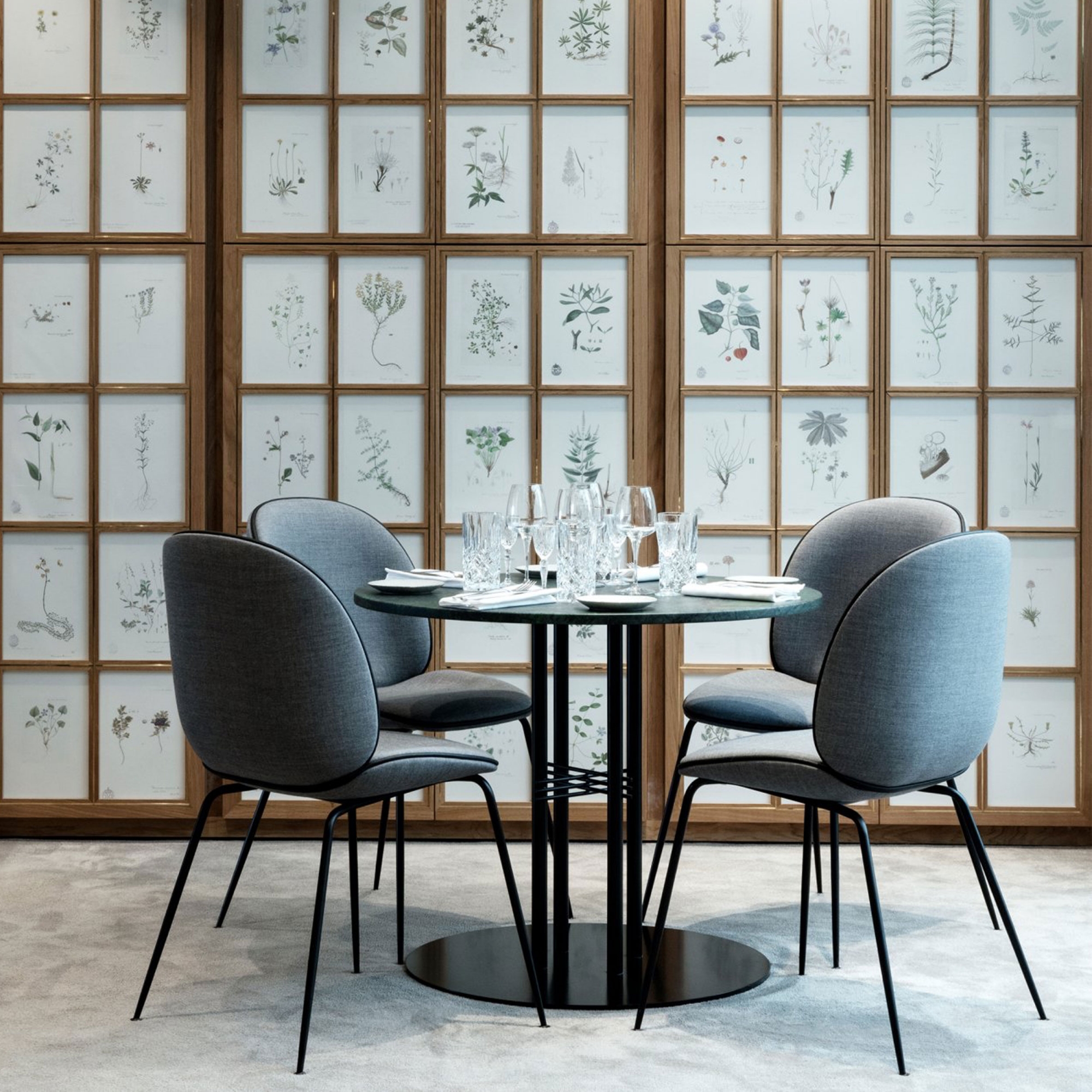 开云（中国） - 桌几|餐桌|办公家具|设计师家具|TS圆柱餐桌