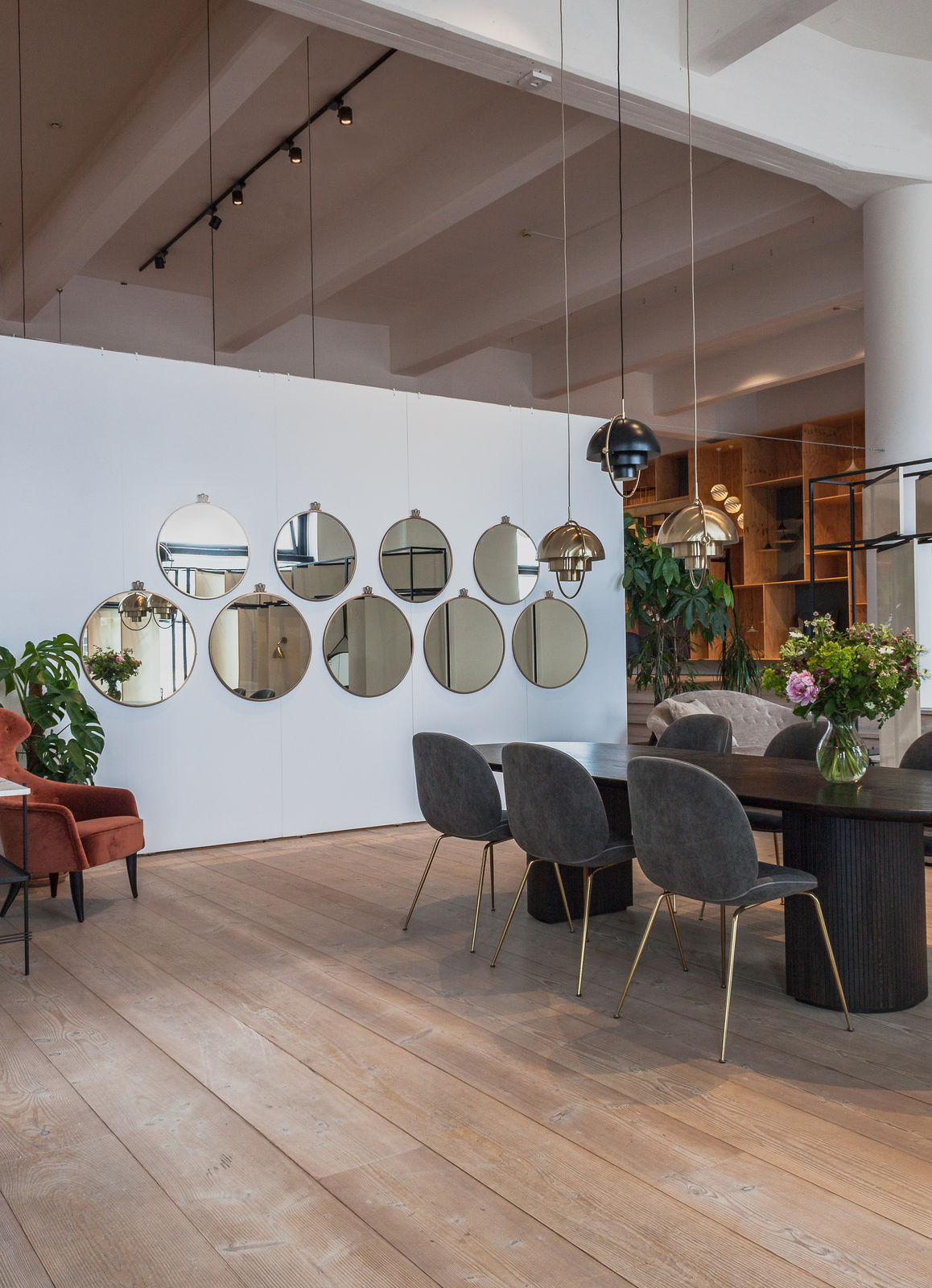 开云（中国） - 灯饰|吊灯|办公家具|设计师家具|多元文化吊灯