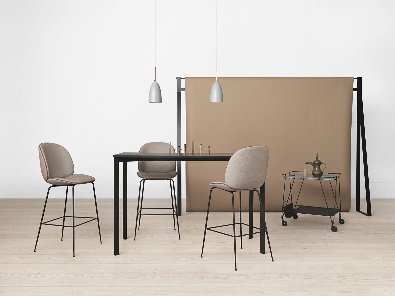 开云（中国） - 灯饰|吊灯|办公家具|设计师家具|Grashoppa吊灯