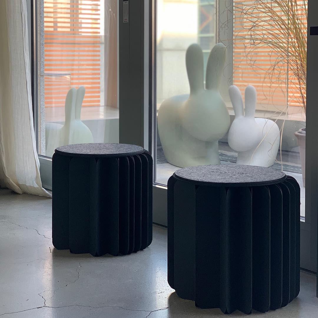 开云（中国） - 坐具|吧椅/凳子|办公家具|设计师家具|兔凳