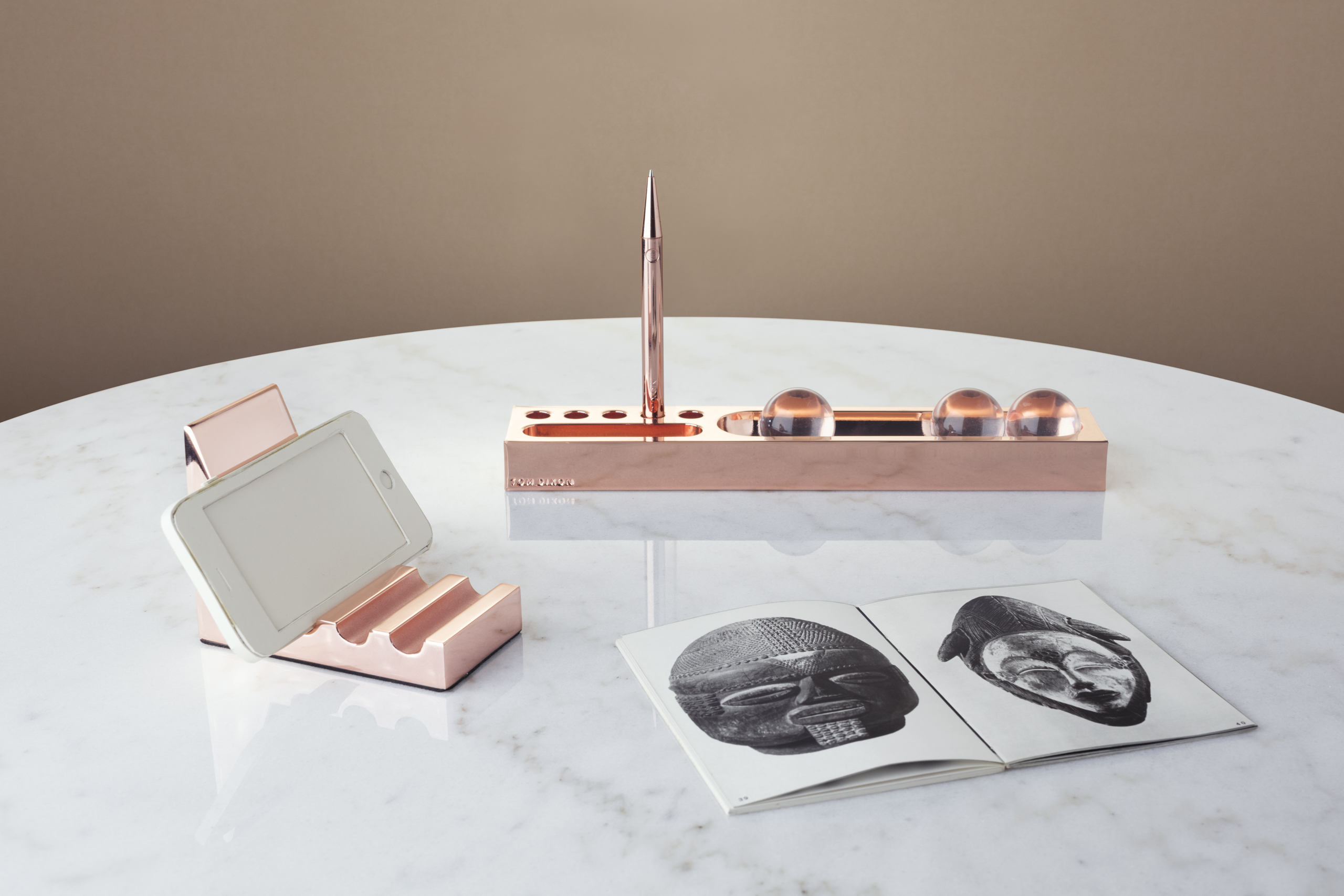 办公辅件|办公文具|办公家具|设计师家具|立方体桌面笔盒