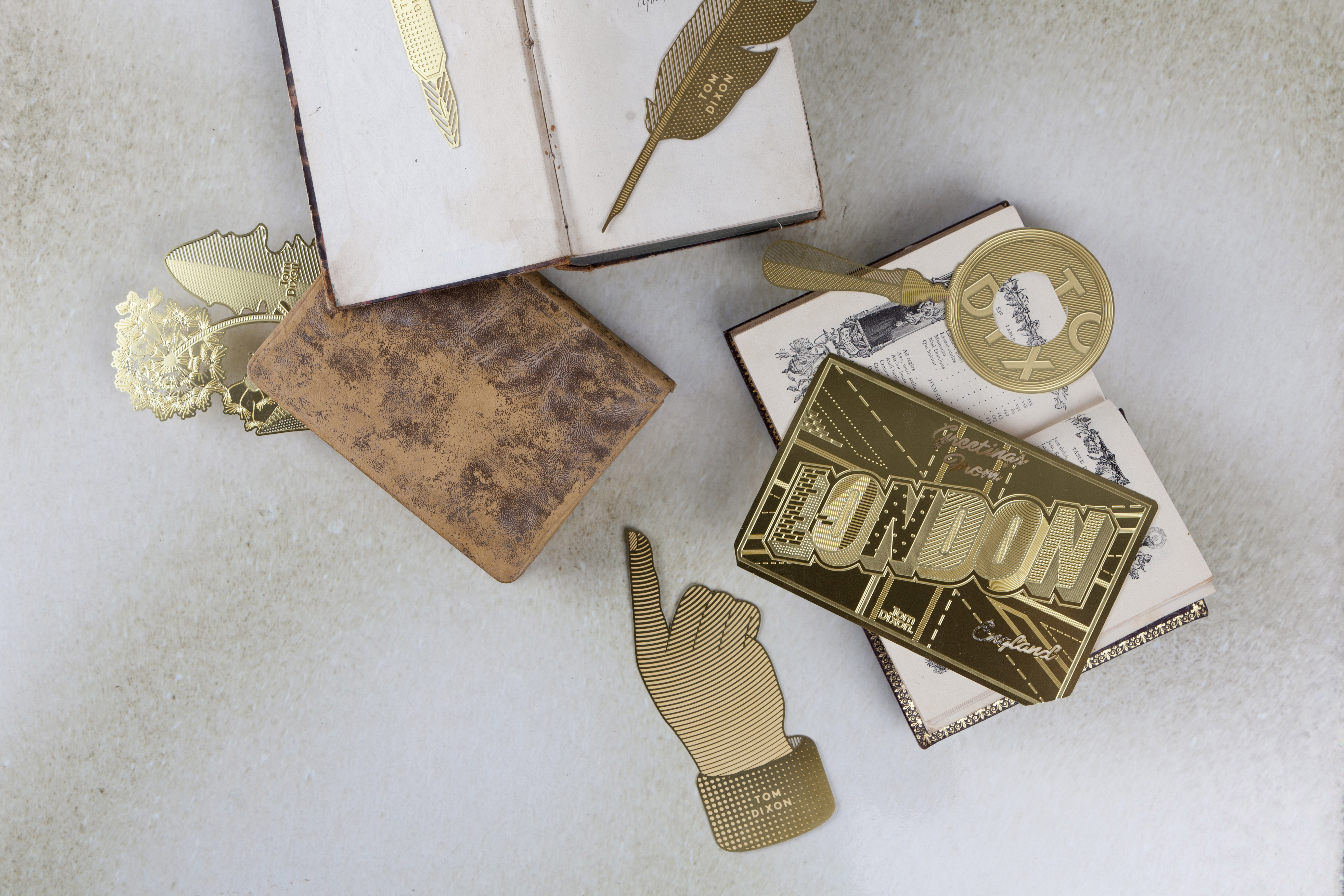 开云（中国） - 附件|饰品|办公家具|设计师家具|蒲公英书签