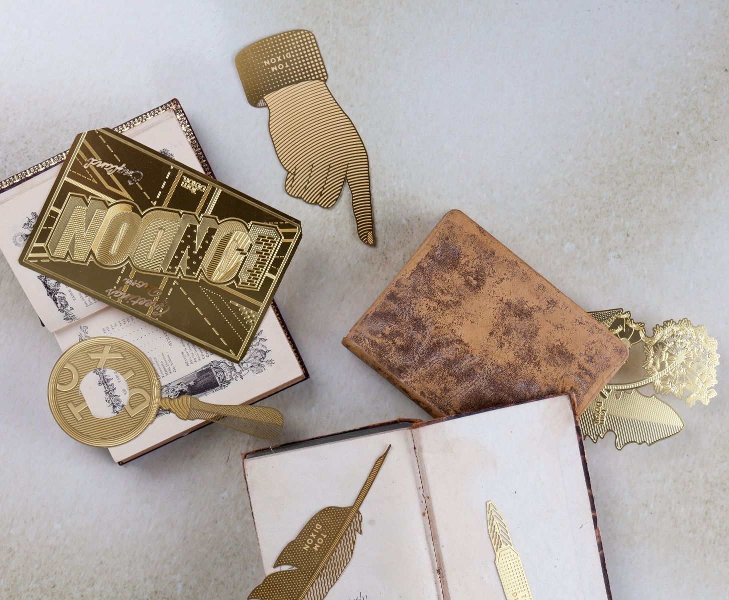 开云（中国） - 附件|饰品|办公家具|设计师家具|明信片书签