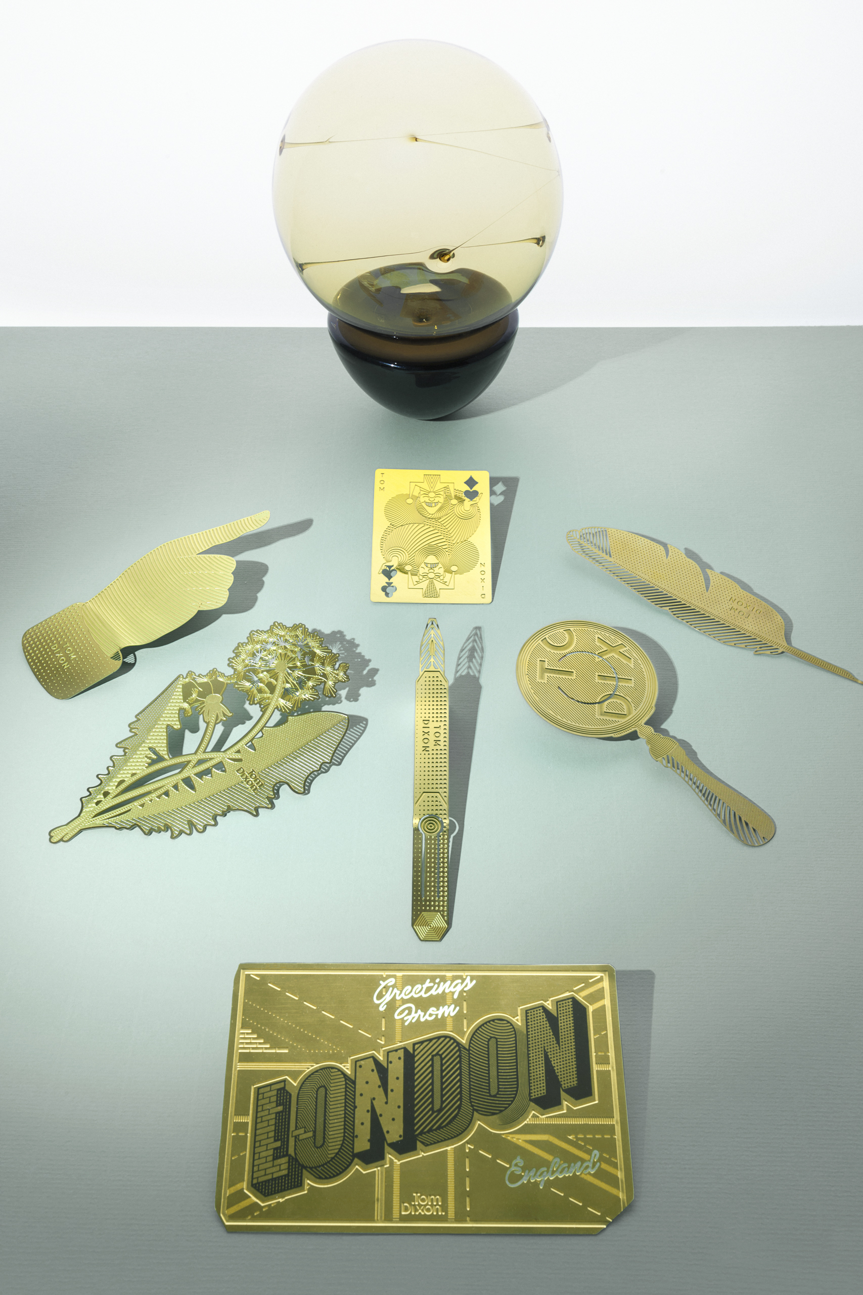 开云（中国） - 附件|饰品|办公家具|设计师家具|手型书签