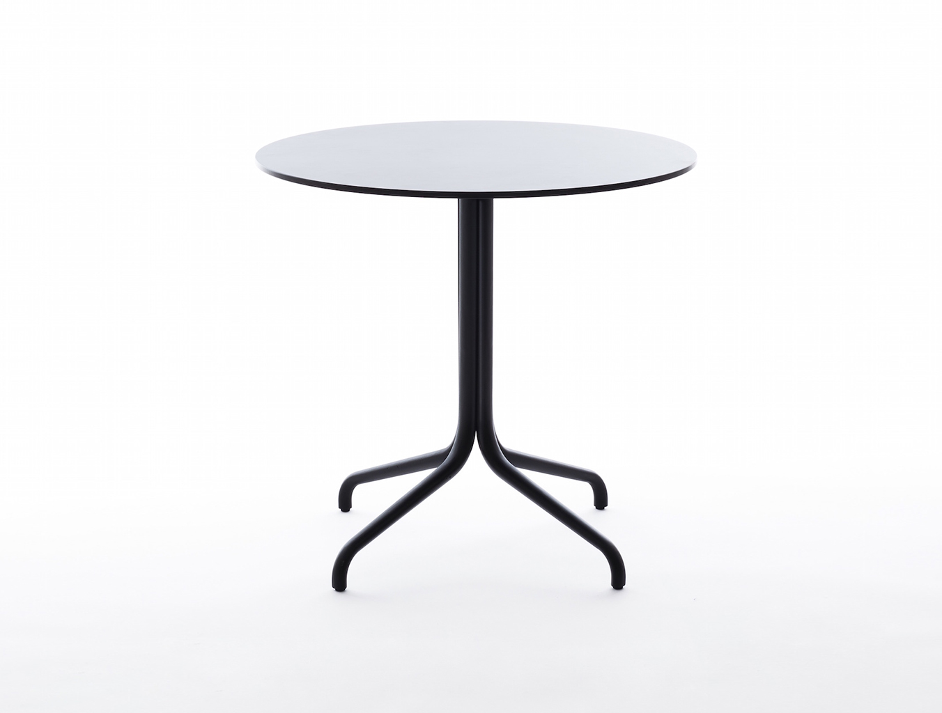 开云（中国） - 桌几|茶几/边几|办公家具|设计师家具|贝尔维尔洽谈台