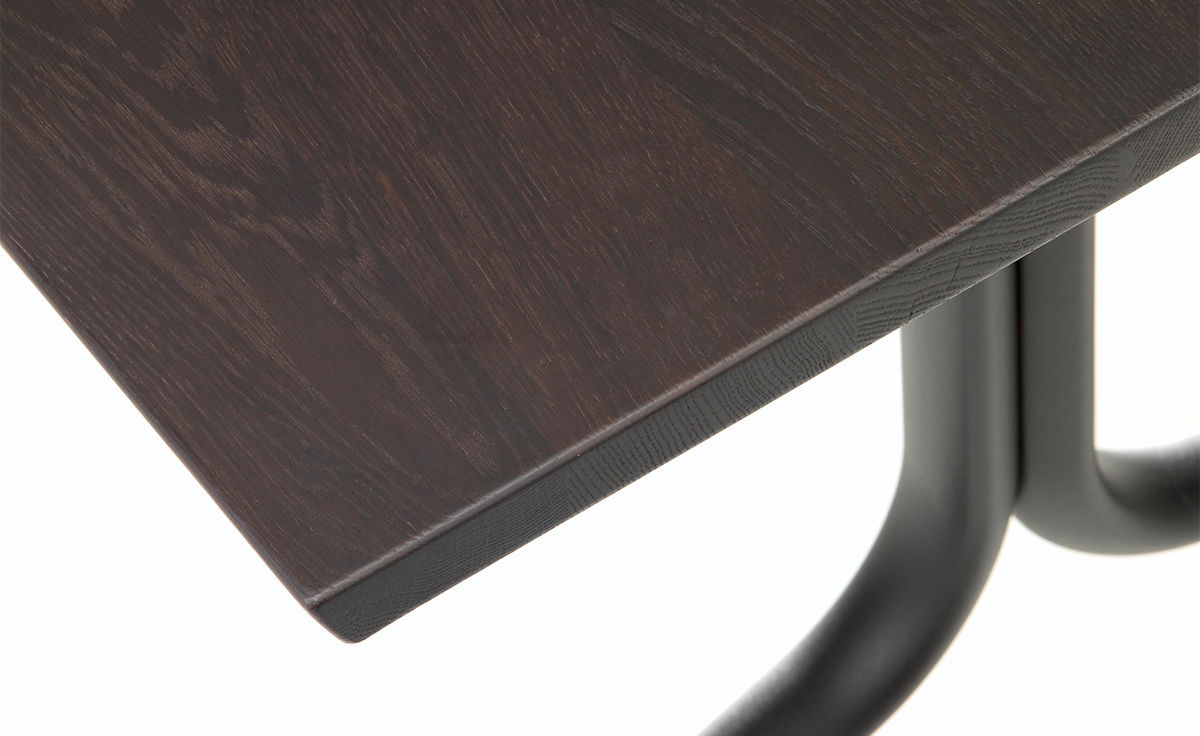 开云（中国） - 桌几|餐桌|办公家具|设计师家具|贝尔维尔餐桌