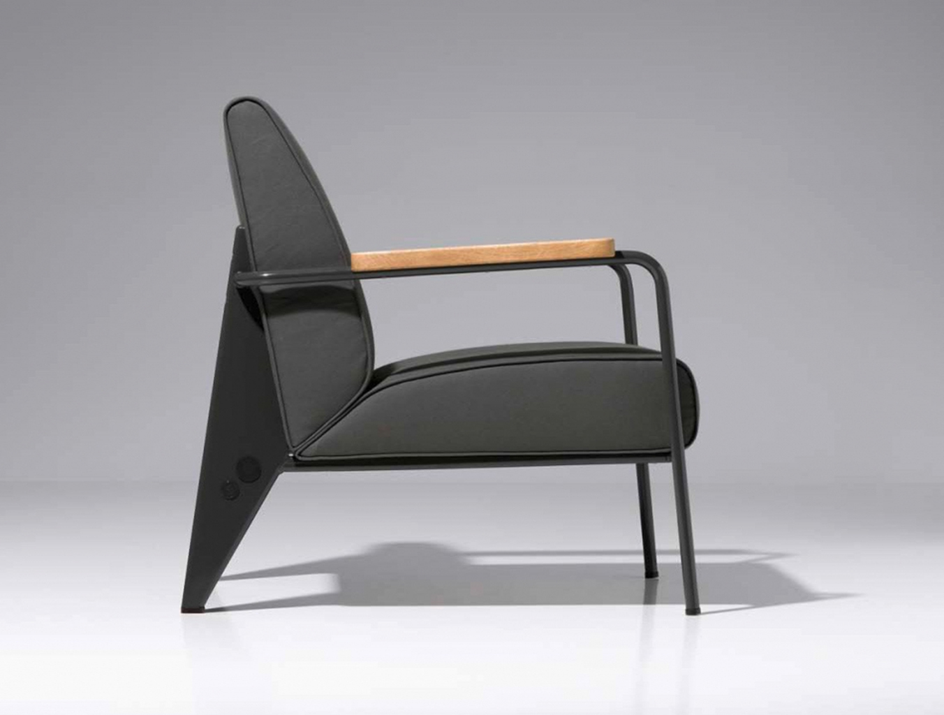 开云（中国） - 坐具|休闲椅|办公家具|设计师家具|Fauteuil de Salon