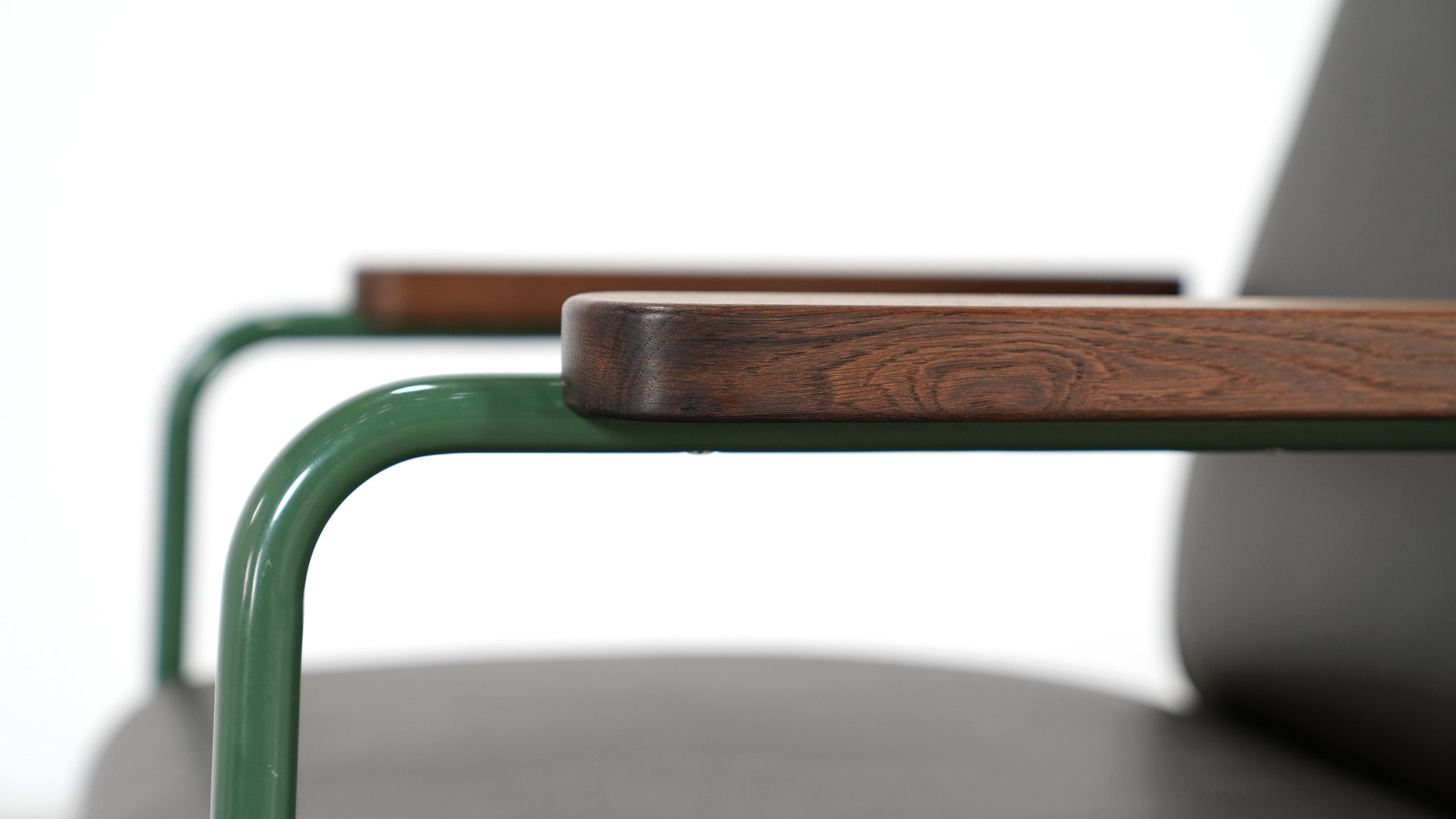 开云（中国） - 坐具|休闲椅|办公家具|设计师家具|Fauteuil de Salon