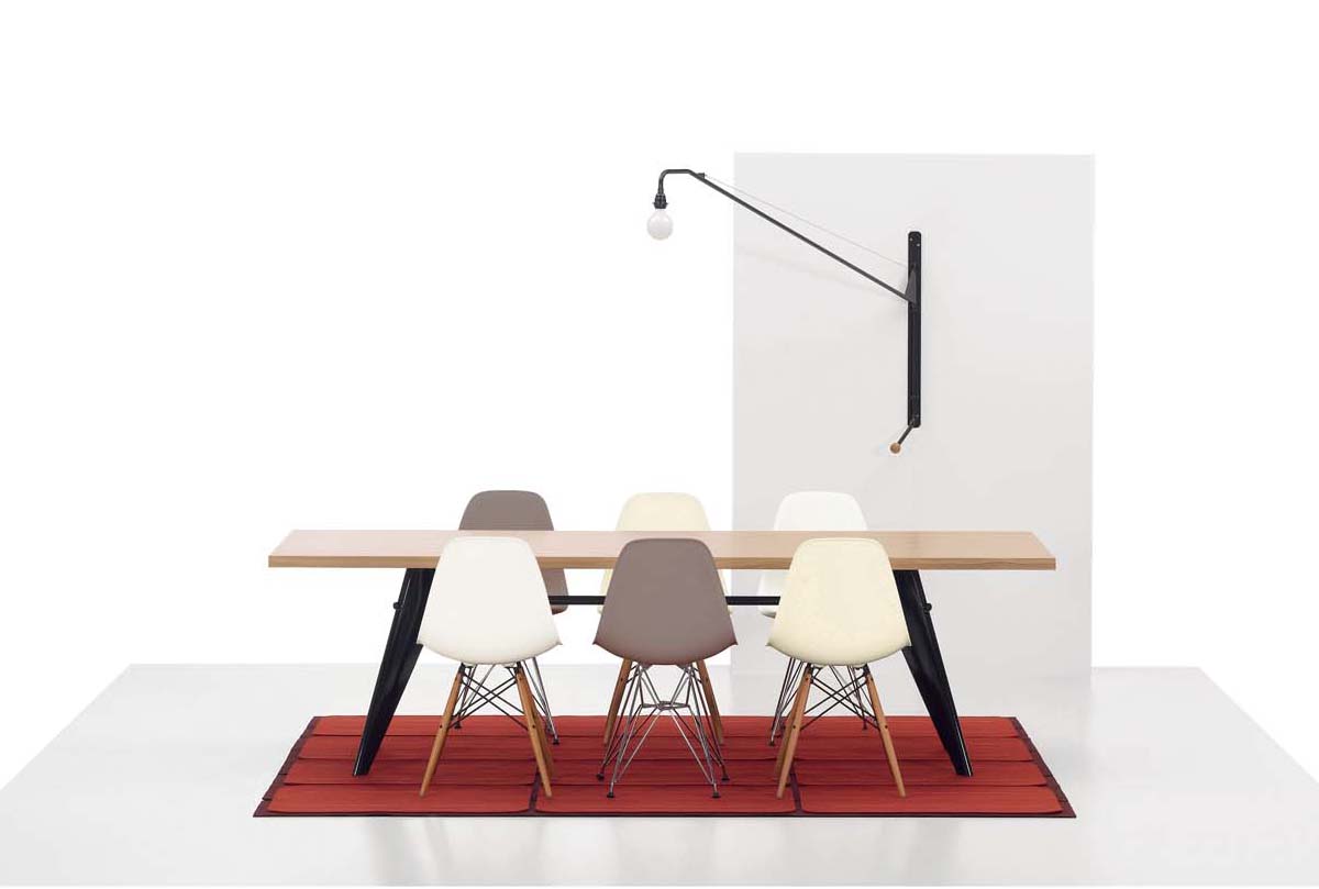 开云（中国） - 桌几|餐桌|办公家具|设计师家具|EM 餐桌