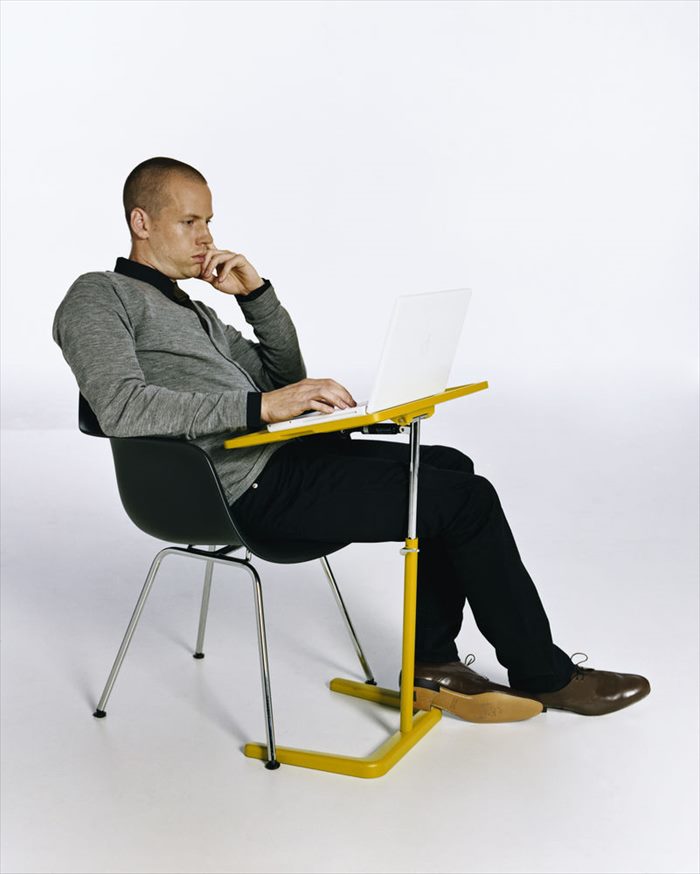 开云（中国） - 桌几|茶几/边几|办公家具|设计师家具|嵌套可升降托盘角几