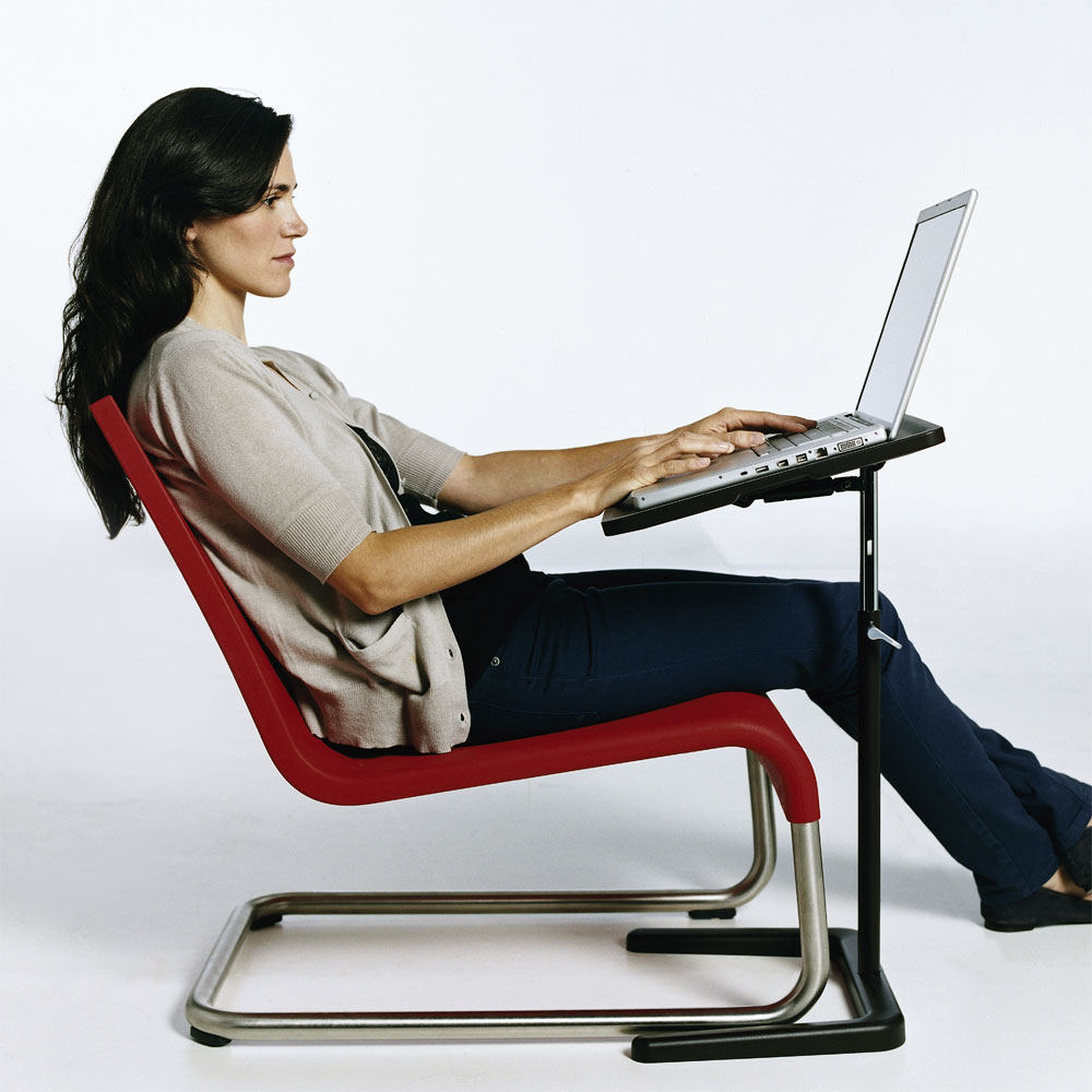 开云（中国） - 桌几|茶几/边几|办公家具|设计师家具|嵌套可升降托盘角几