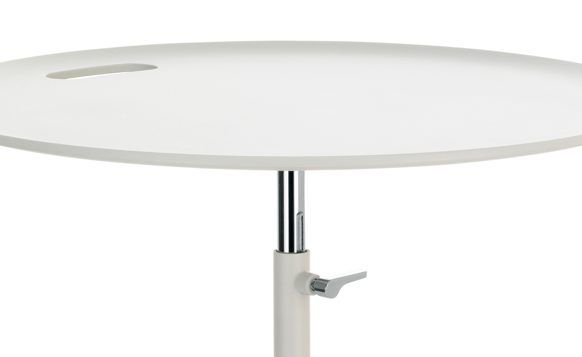 开云（中国） - 桌几|茶几/边几|办公家具|设计师家具|Rise 升降边几