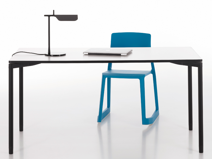 开云（中国） - 坐具|餐椅|办公家具|设计师家具|Tip Ton 餐椅