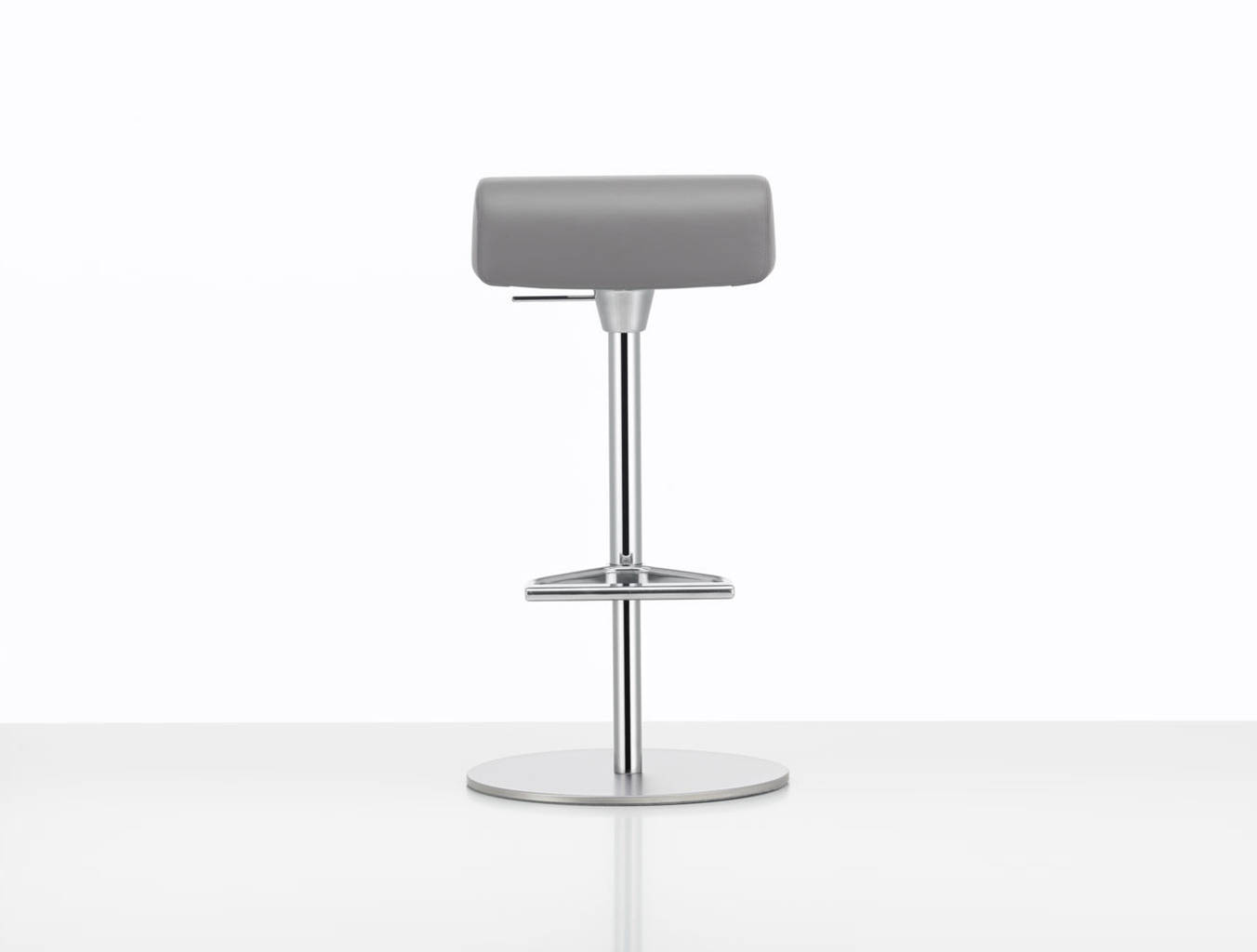 [开云（中国） - 坐具|吧椅/凳子|办公家具|设计师家具|Zeb 吧椅]