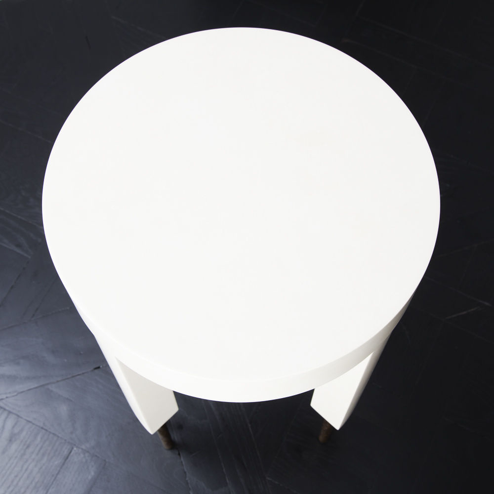 开云（中国） - 桌几|茶几/边几|办公家具|设计师家具|Melange边几