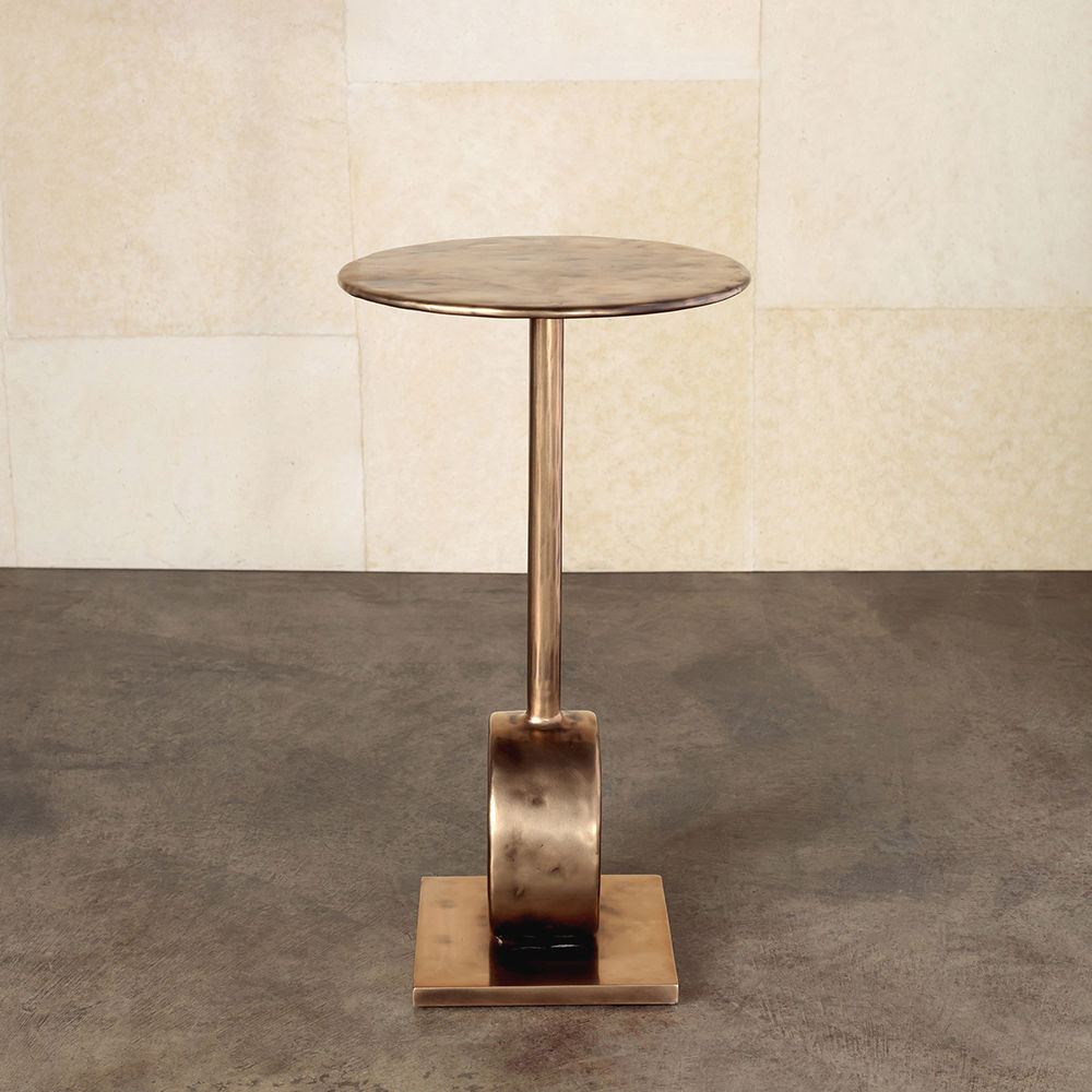 开云（中国） - 桌几|茶几/边几|办公家具|设计师家具|Armato青铜边几