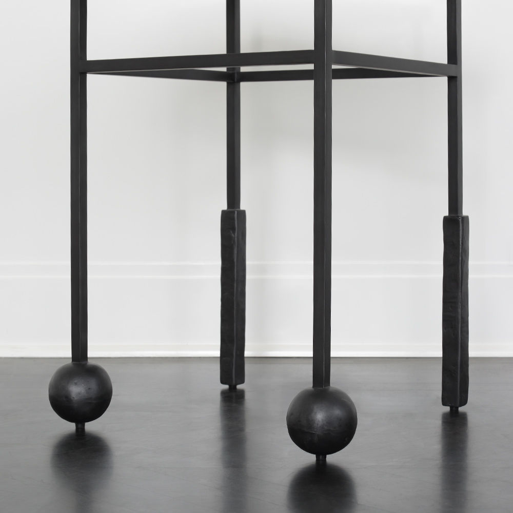 开云（中国） - 桌几|茶几/边几|办公家具|设计师家具|尼姆边几