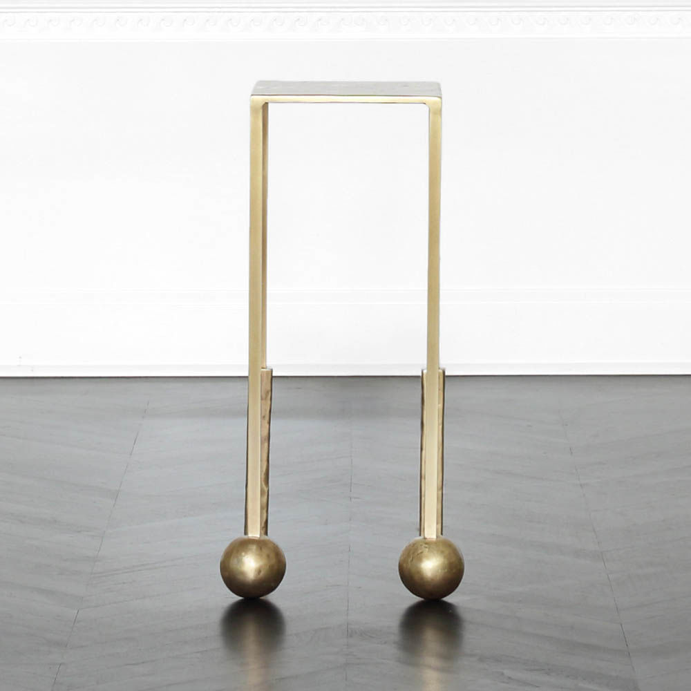 开云（中国） - 桌几|茶几/边几|办公家具|设计师家具|尼姆小巧鸡尾酒桌