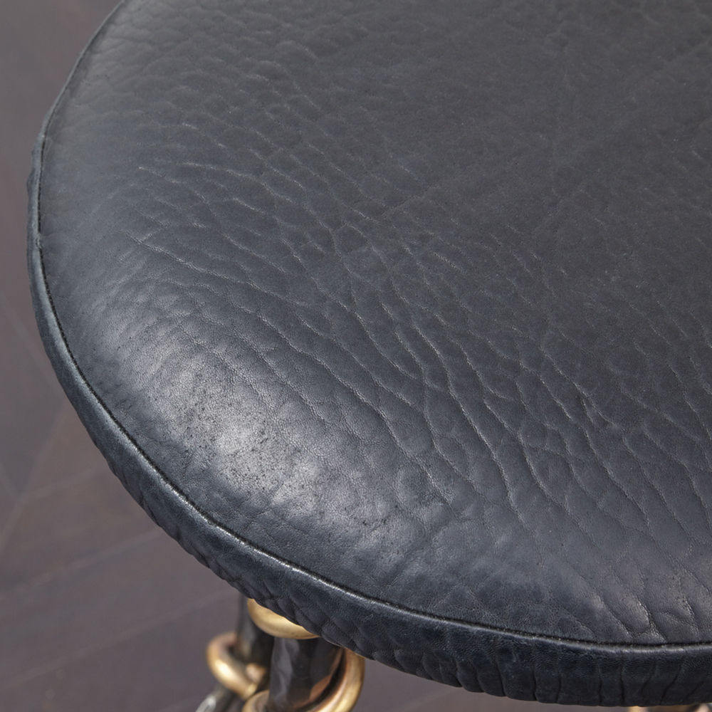 开云（中国） - 坐具|吧椅/凳子|办公家具|设计师家具|蛇型吧凳