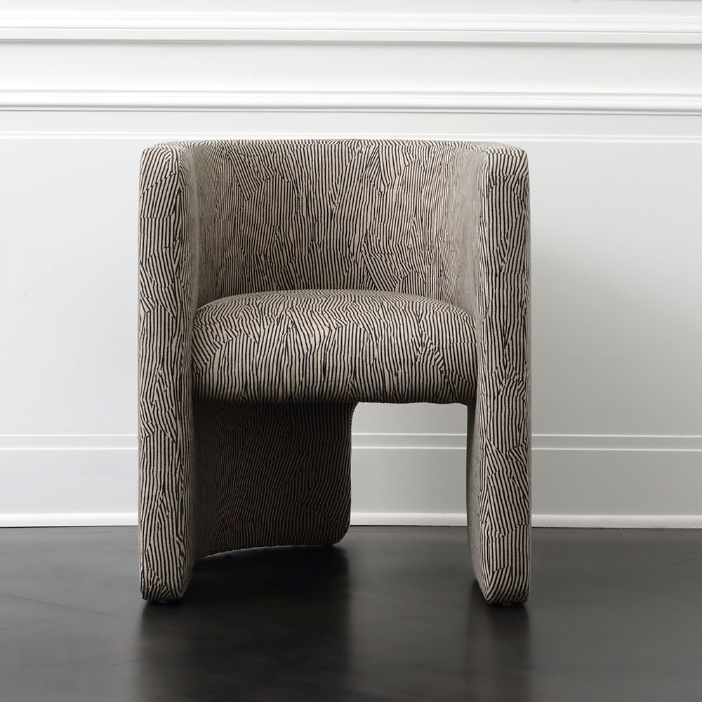 开云（中国） - 坐具|休闲椅|办公家具|设计师家具|费尔法克斯椅