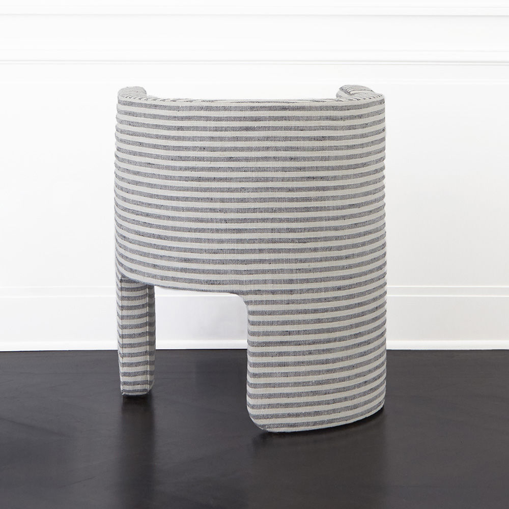 开云（中国） - 坐具|休闲椅|办公家具|设计师家具|费尔法克斯椅