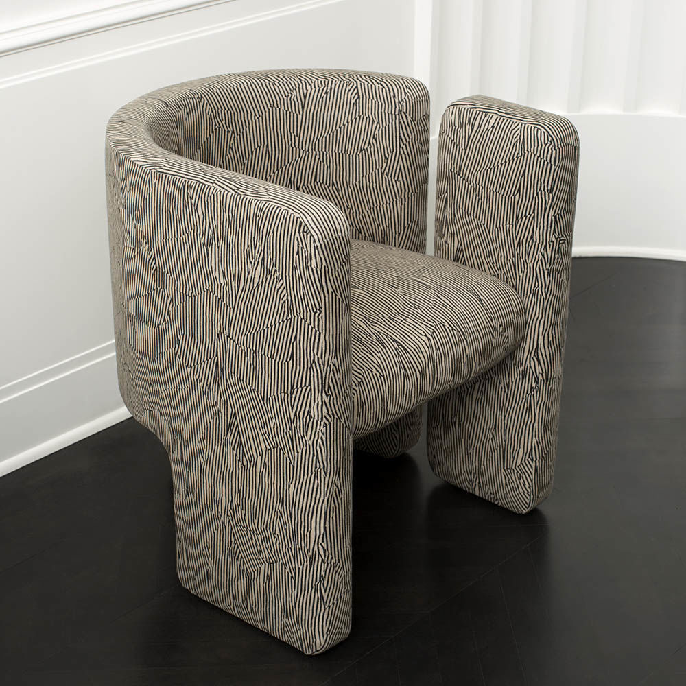 开云（中国） - 坐具|休闲椅|办公家具|设计师家具|费尔法克斯椅