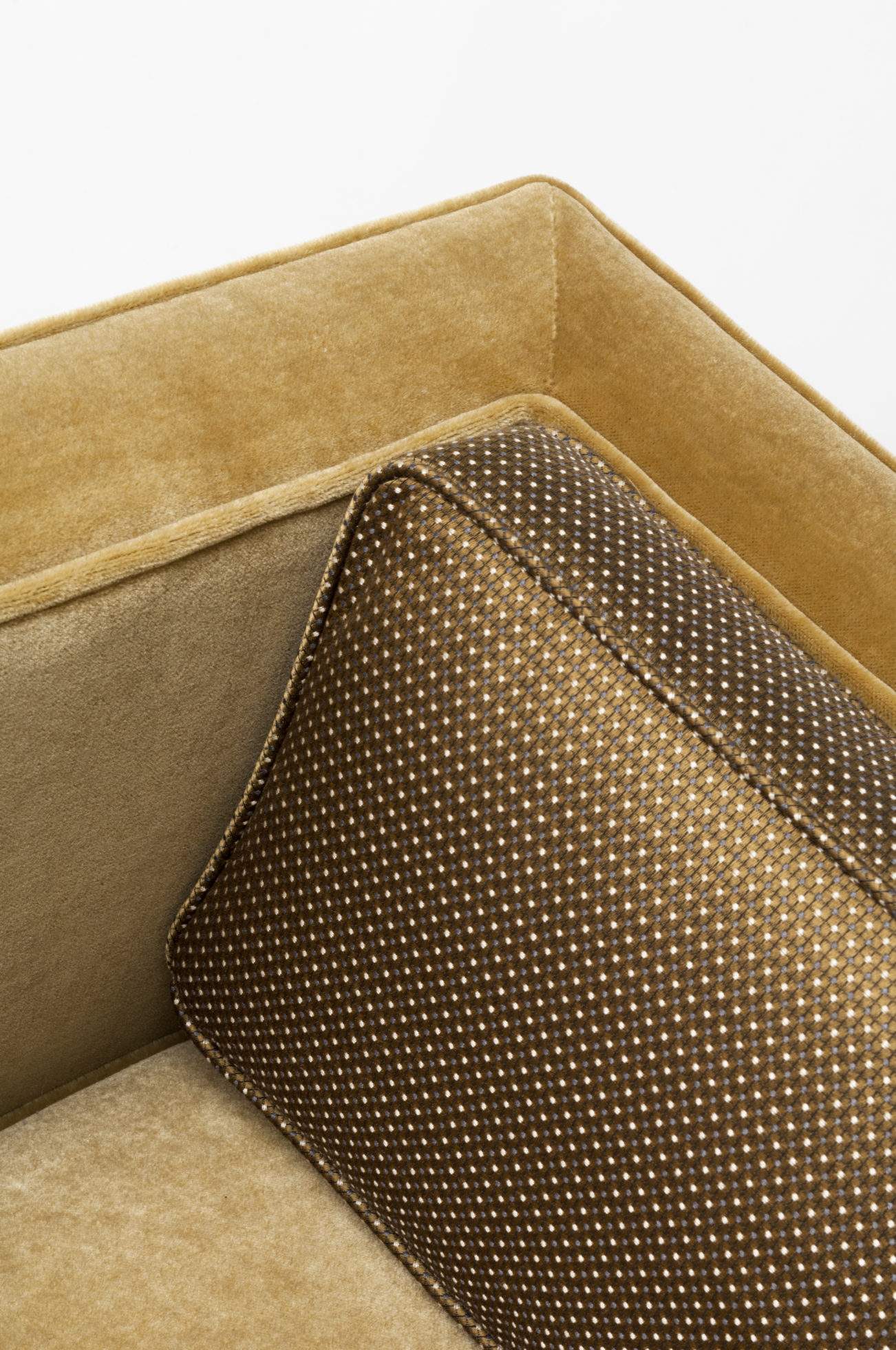 开云（中国） - 坐具|沙发|办公家具|设计师家具|raconteur 沙发