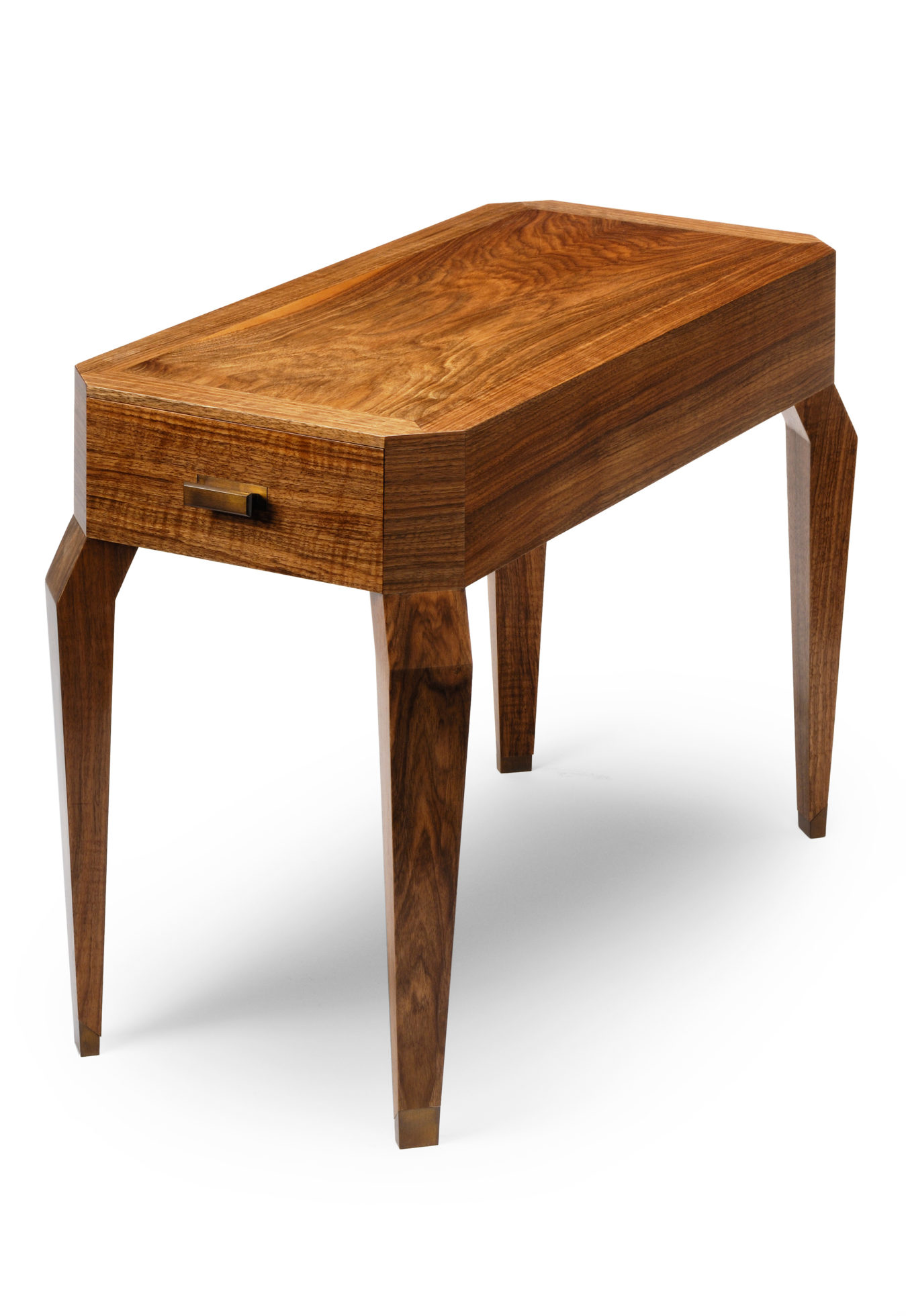 开云（中国） - 桌几|茶几/边几|办公家具|设计师家具|howard 边几