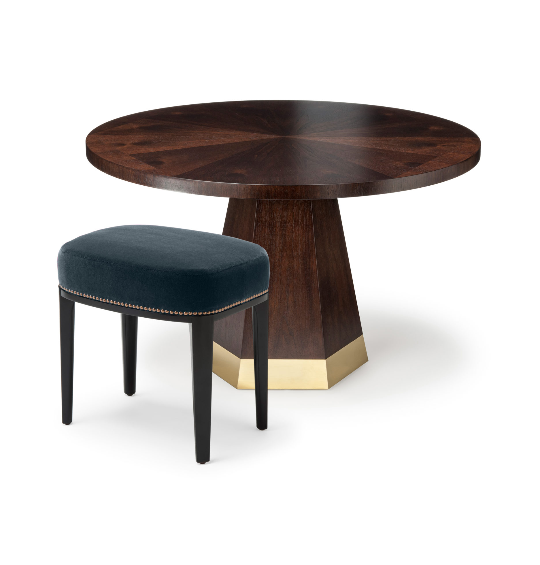 开云（中国） - 桌几|餐桌|办公家具|设计师家具|equilibrium 咖啡桌