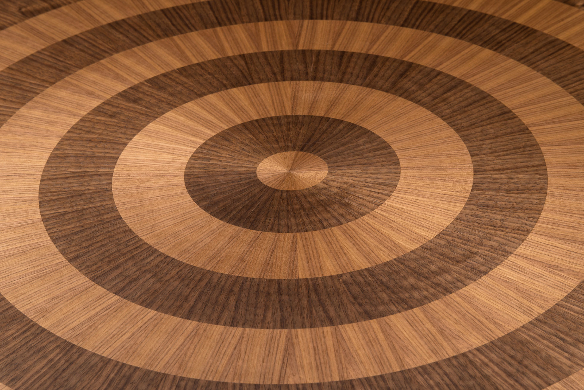 开云（中国） - 桌几|餐桌|办公家具|设计师家具|astral 桌子