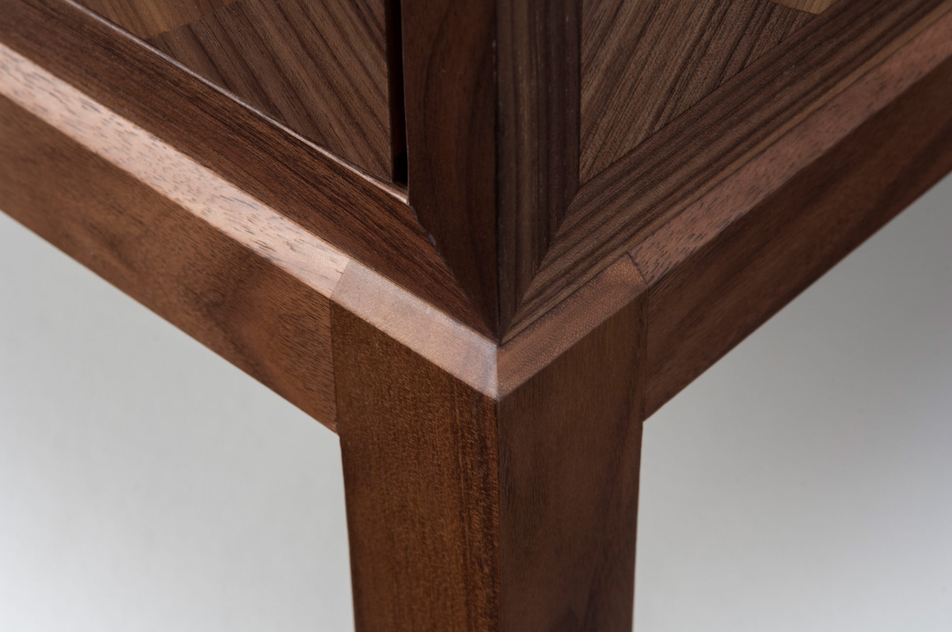 开云（中国） - 储物|储物柜|办公家具|设计师家具|rapt 柜子