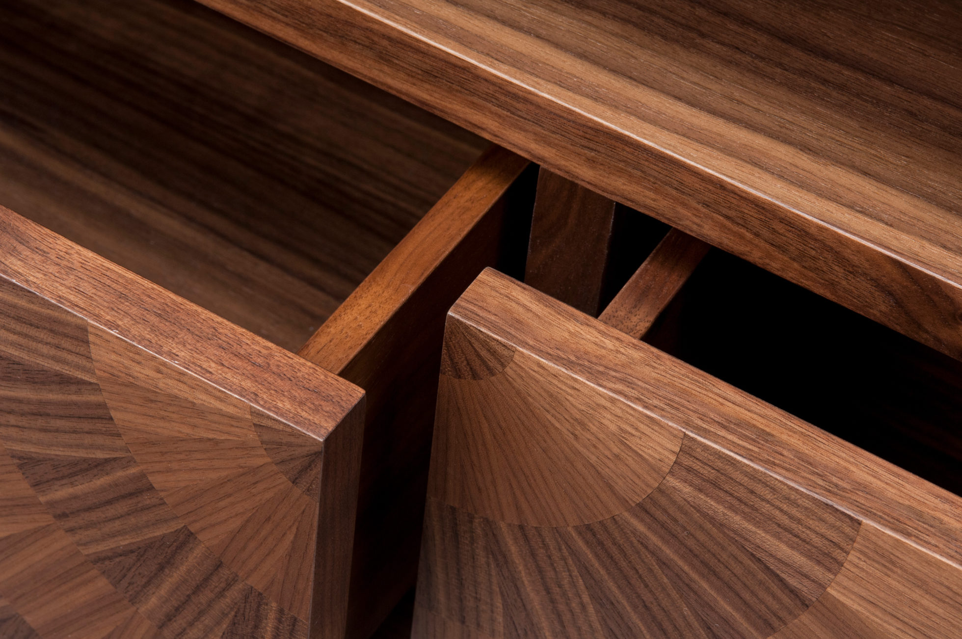 开云（中国） - 储物|储物柜|办公家具|设计师家具|rapt 柜子