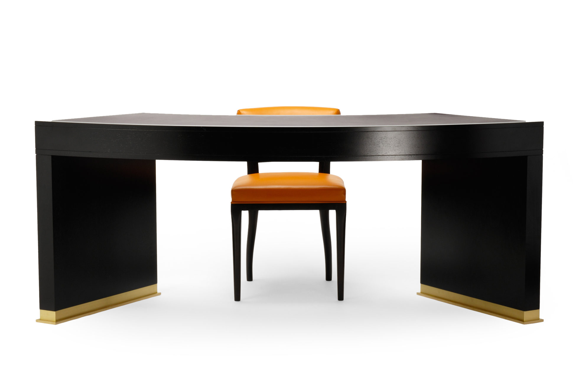 开云（中国） - 桌几|办公桌|办公家具|设计师家具|azimuth desk 桌子