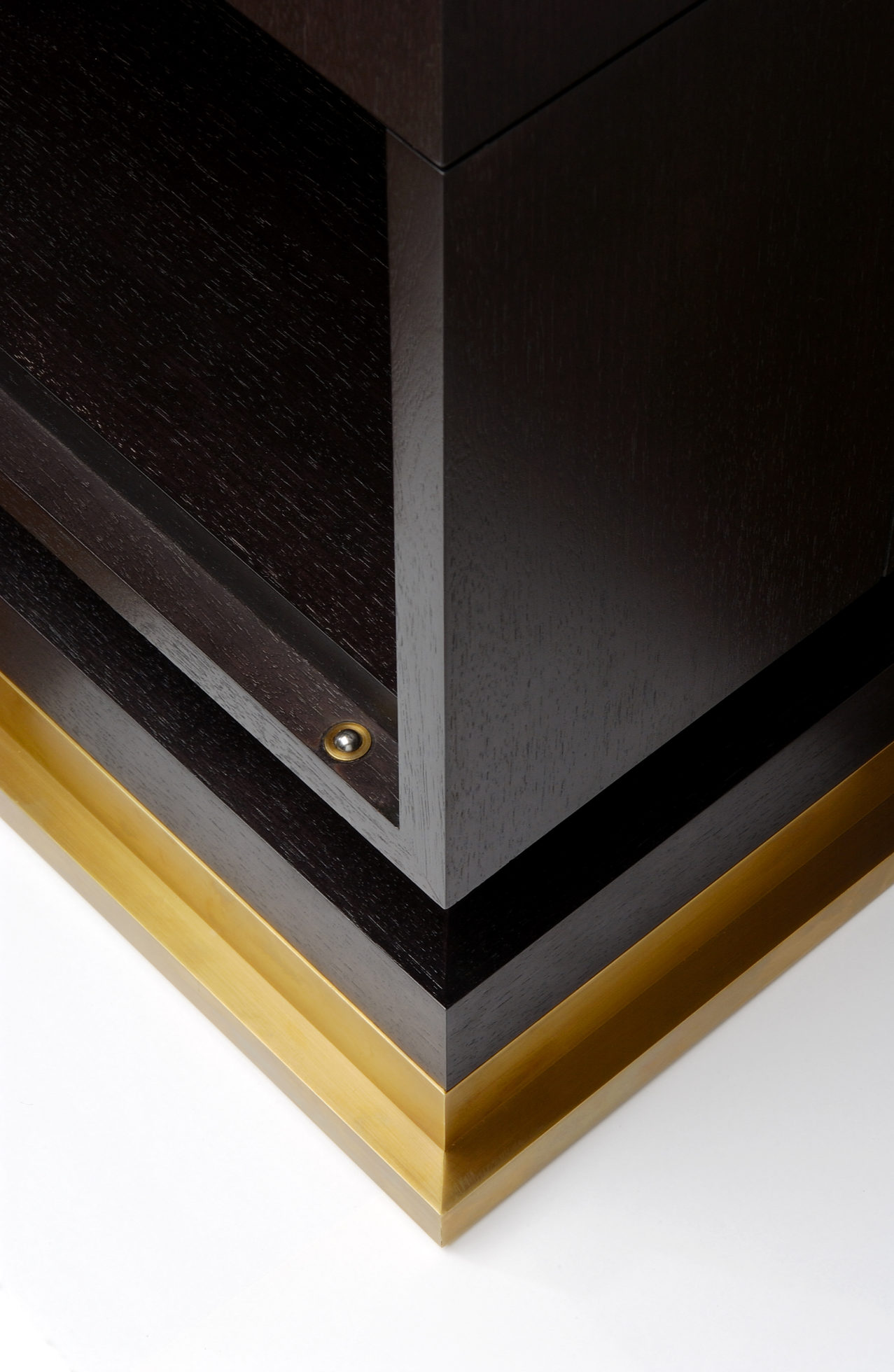 开云（中国） - 储物|储物柜|办公家具|设计师家具|curiosity 柜子