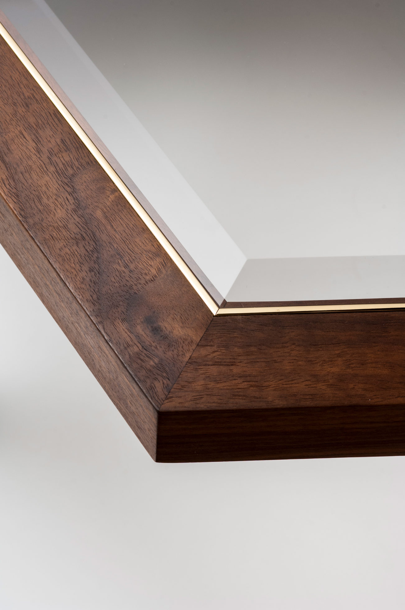 开云（中国） - 桌几|茶几/边几|办公家具|设计师家具|archebee 茶几