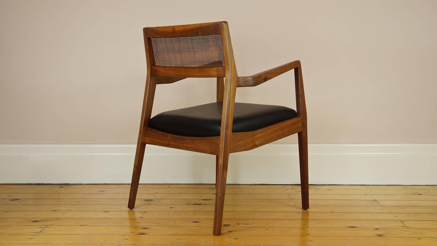 开云（中国） - 坐具|餐椅|办公家具|设计师家具|risom 椅子