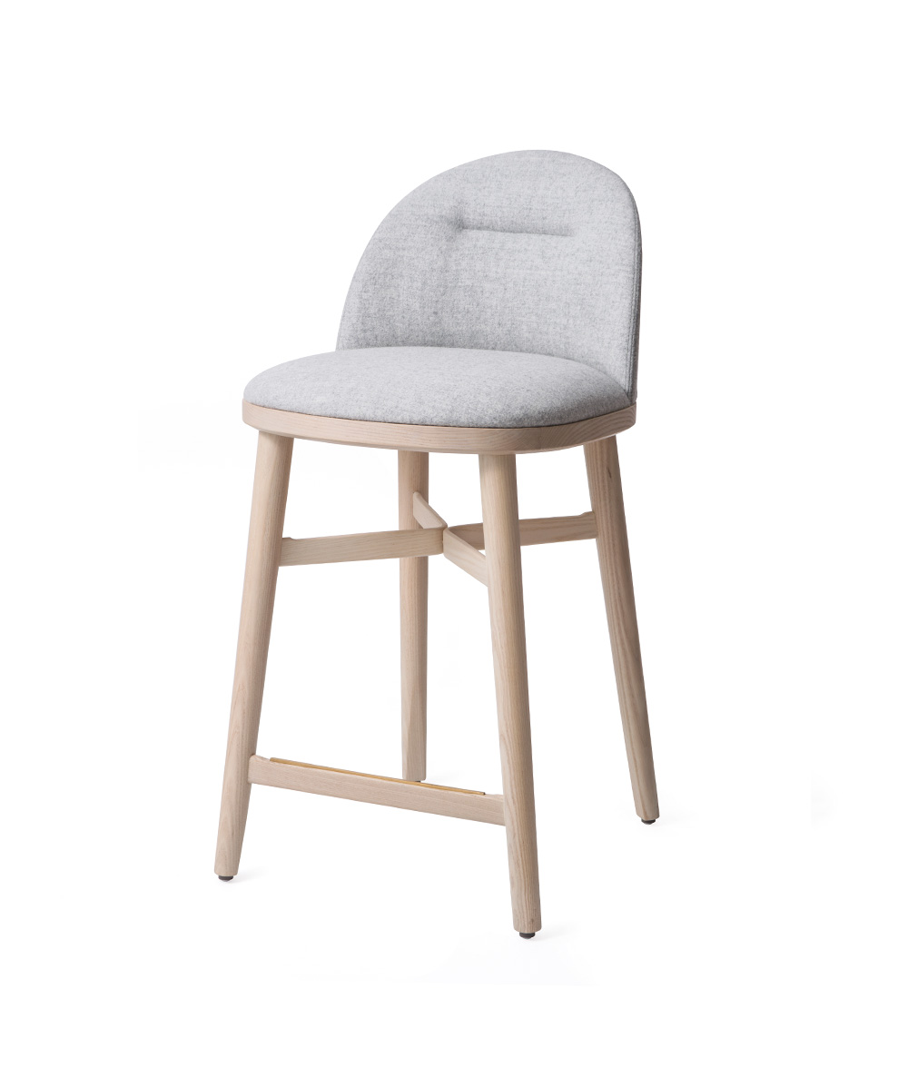 [开云（中国） - 坐具|吧椅/凳子|办公家具|设计师家具|外滩酒吧椅]