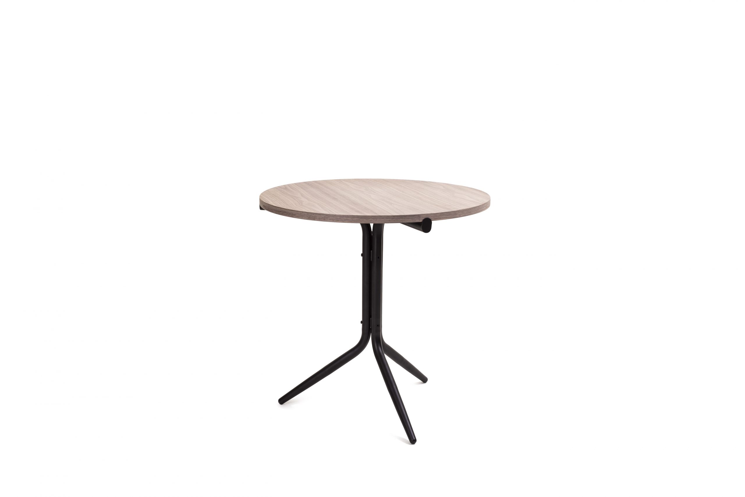 开云（中国） - 桌几|咖啡桌|办公家具|设计师家具|Tripod 咖啡桌