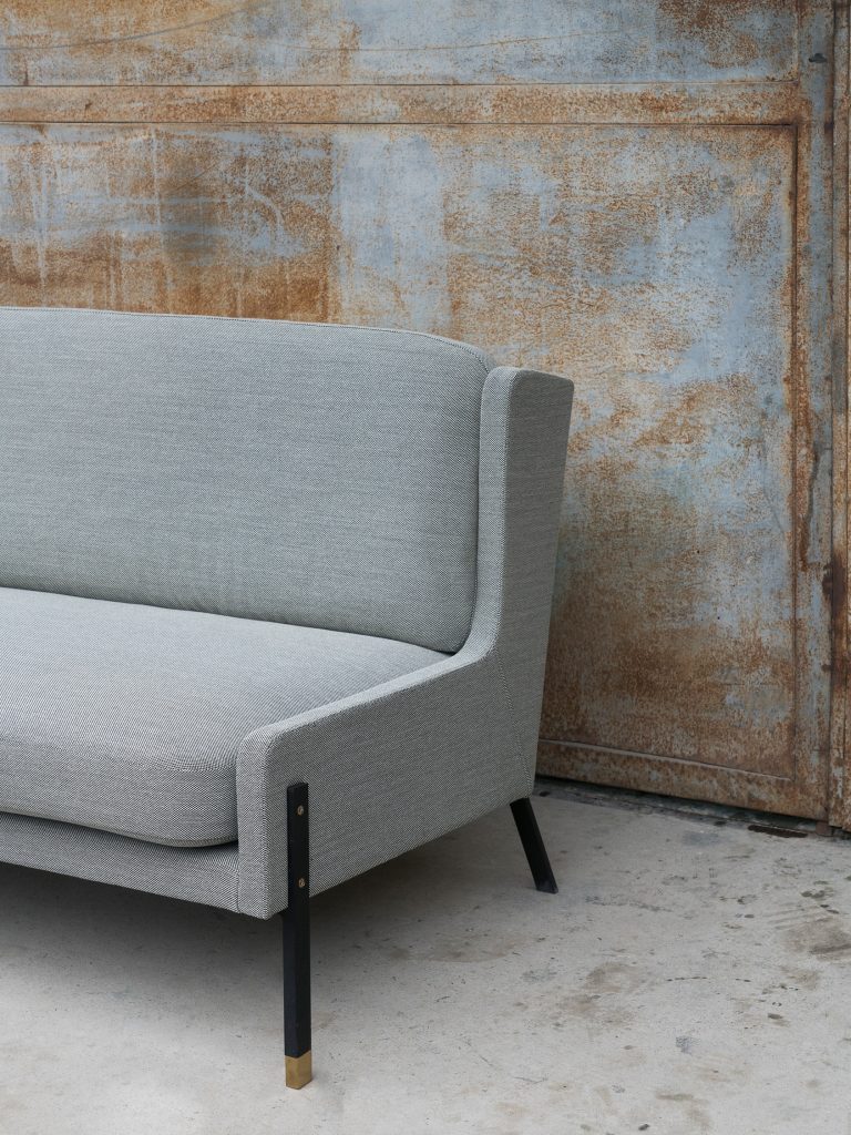 开云（中国） - 坐具|沙发|办公家具|设计师家具|Blink 沙发