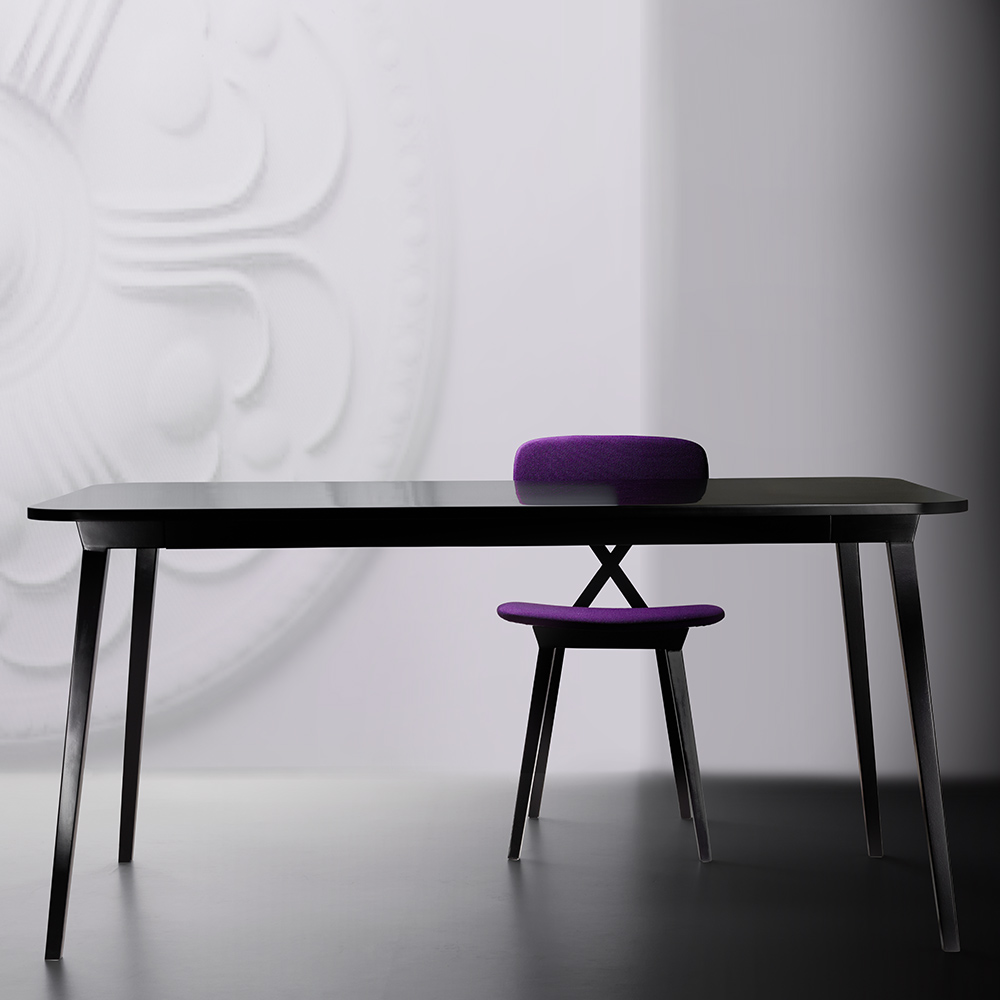 开云（中国） - 桌几|餐桌|办公家具|设计师家具|X餐桌