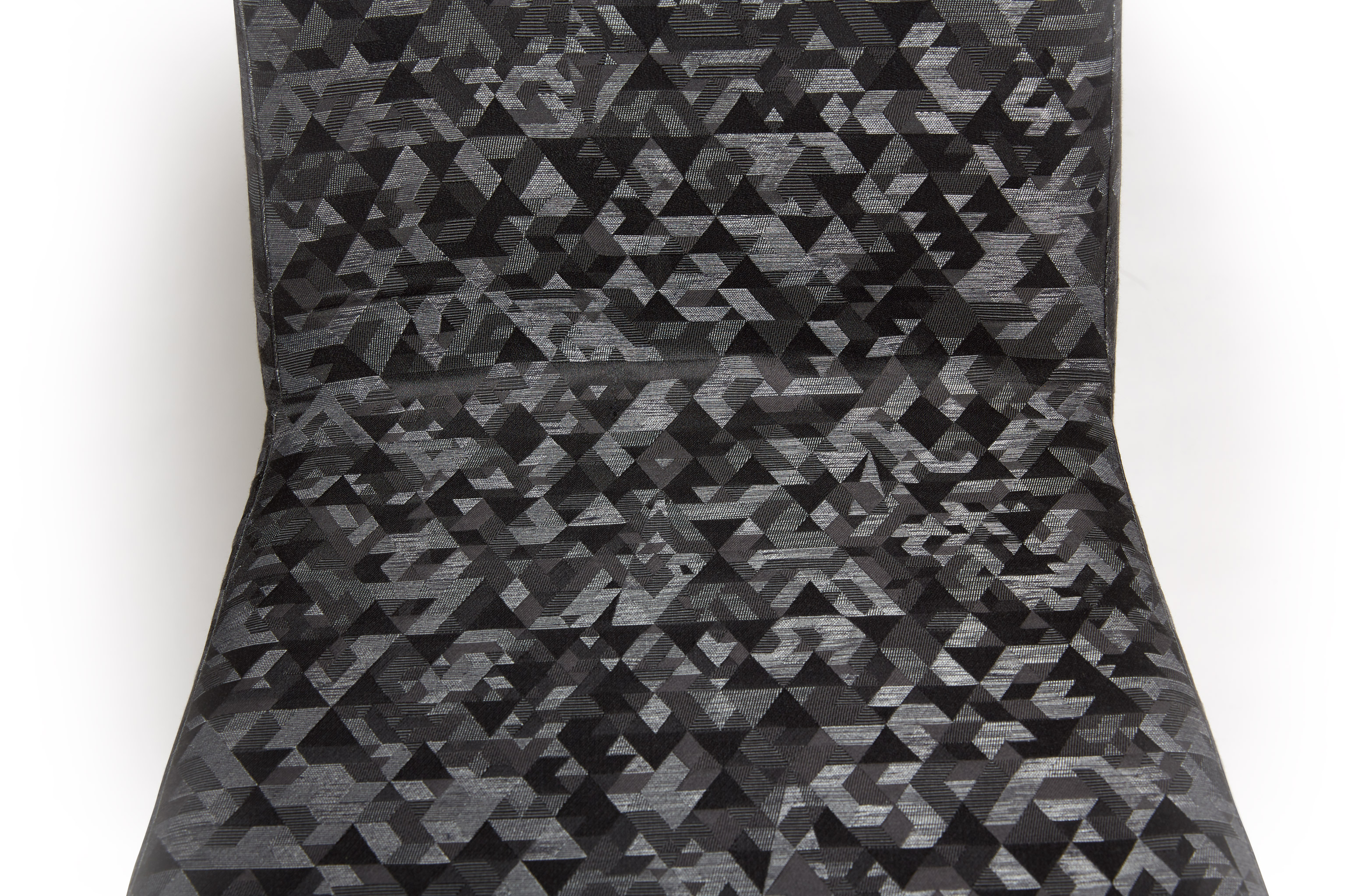 开云（中国） - 坐具|餐椅|办公家具|设计师家具|B.B.餐椅