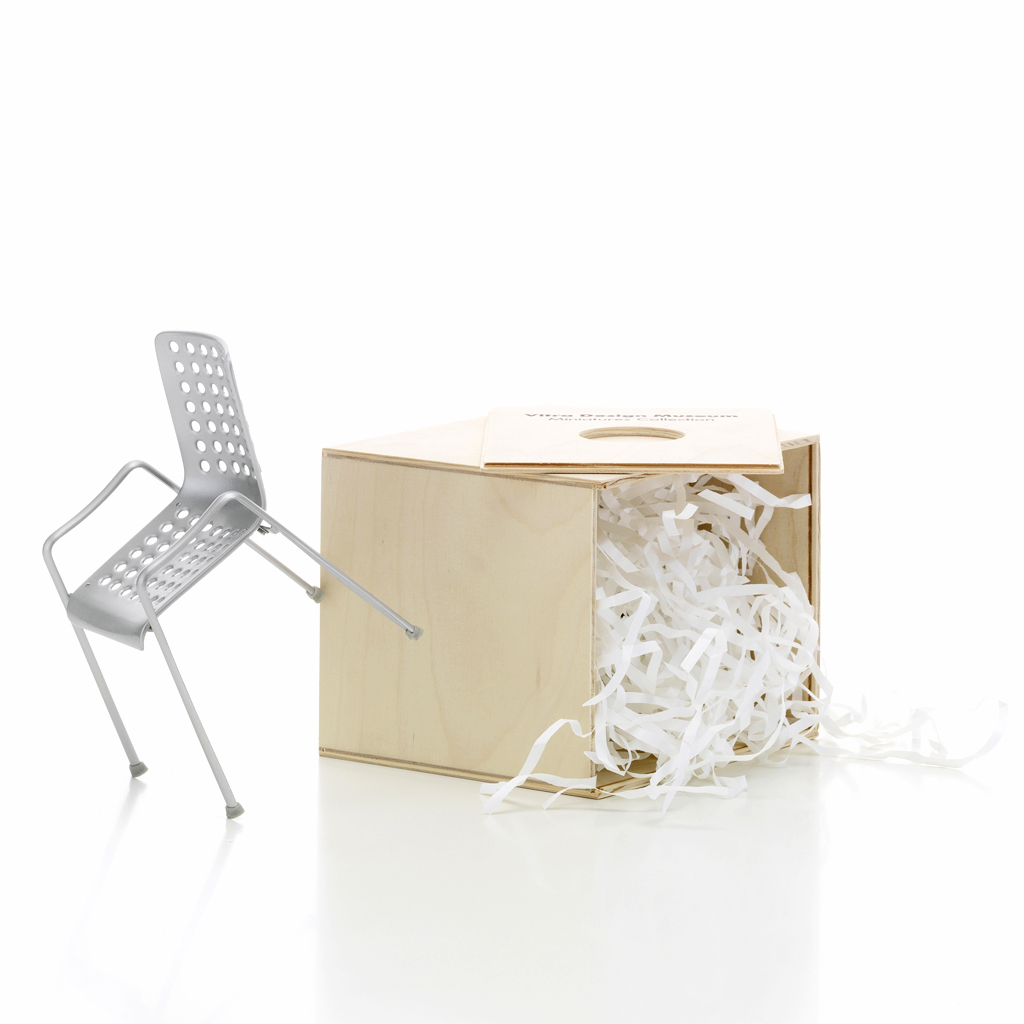 开云（中国） - 坐具|餐椅|办公家具|设计师家具|兰迪户外餐椅