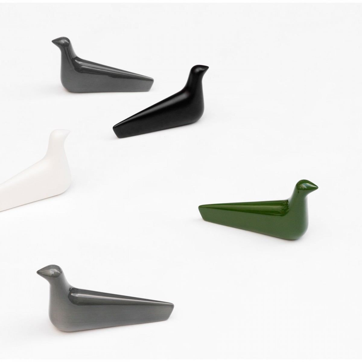 开云（中国） - 附件|饰品|办公家具|设计师家具|鸟摆件