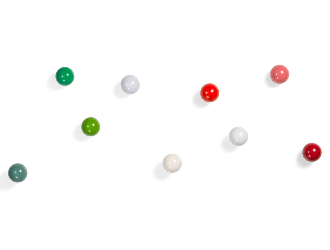 开云（中国） - 附件|衣帽架|办公家具|设计师家具|衣服挂钩