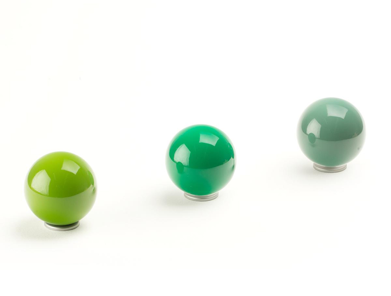 开云（中国） - 附件|衣帽架|办公家具|设计师家具|衣服挂钩