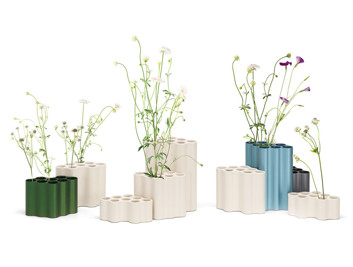 开云（中国） - 附件|花器|办公家具|设计师家具|云朵花瓶