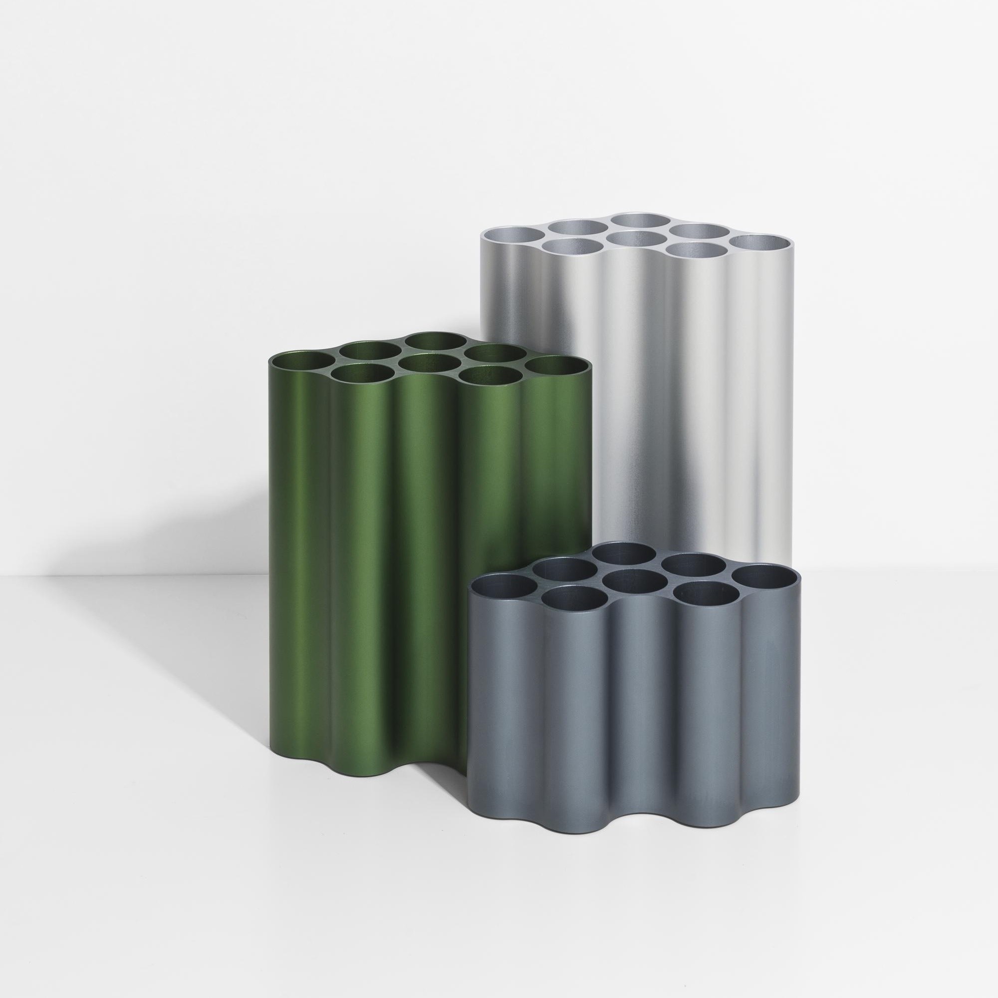 开云（中国） - 附件|花器|办公家具|设计师家具|云朵花瓶