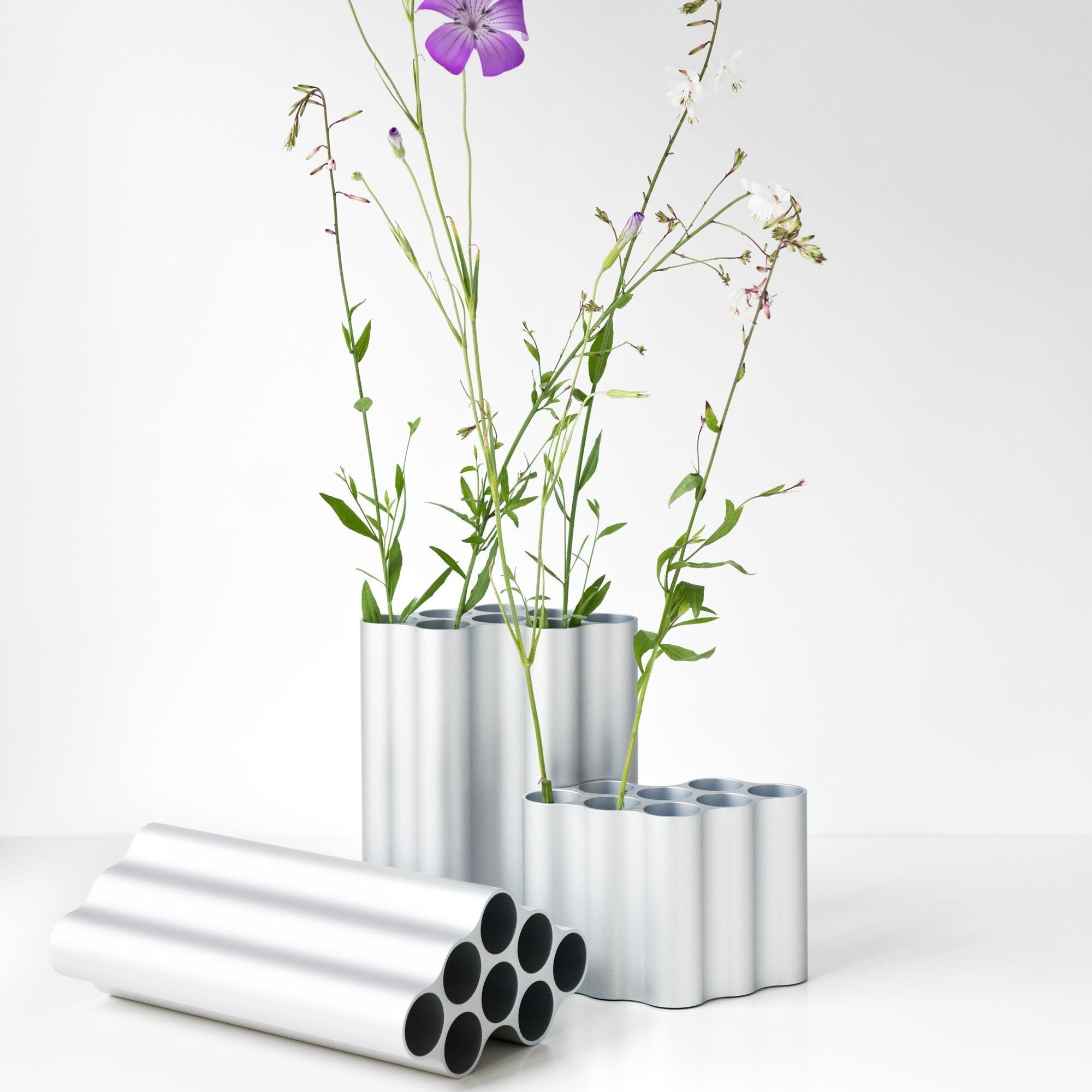 开云（中国） - 附件|花器|办公家具|设计师家具|云朵花瓶