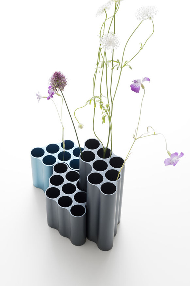 开云（中国） - 附件|花器|办公家具|设计师家具|云朵花瓶