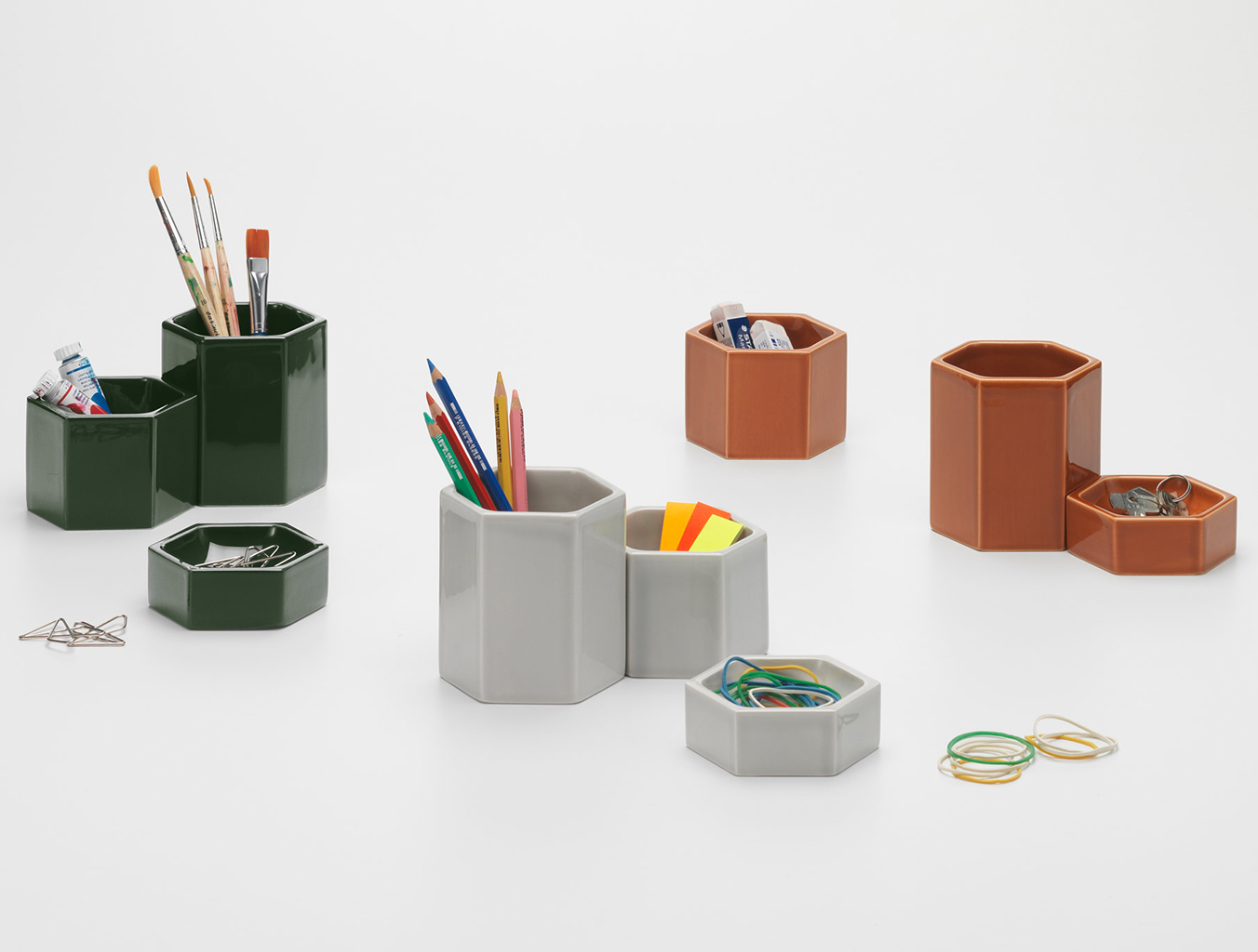 开云（中国） - 附件|花器|办公家具|设计师家具|六角形容器